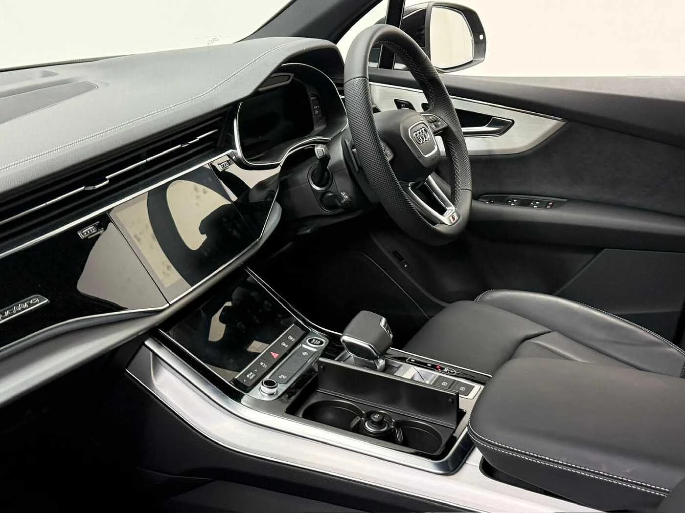 Audi-Q7-image-6