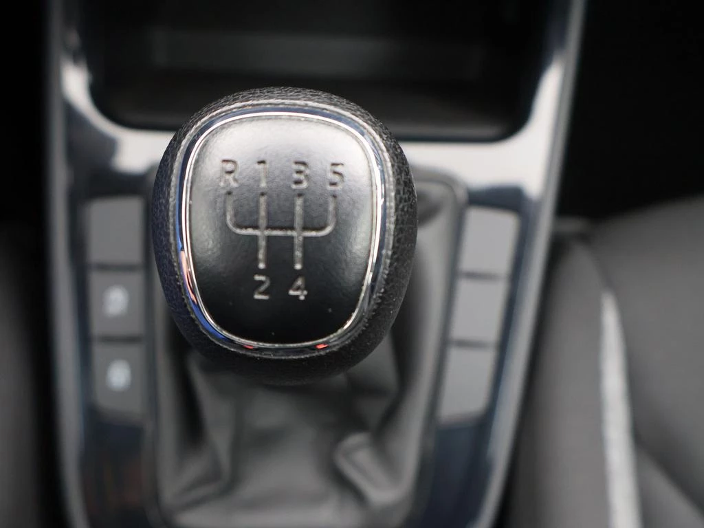 Škoda Fabia Fabia Essence 1.0TSI 95PK *VIRTUAL COCKPIT*PDC ACHTER*APP-CONNECT*...*