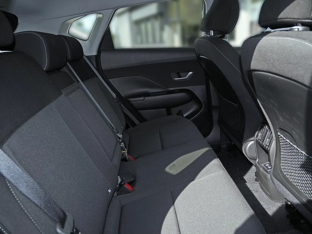 Hyundai-Kona-image-14