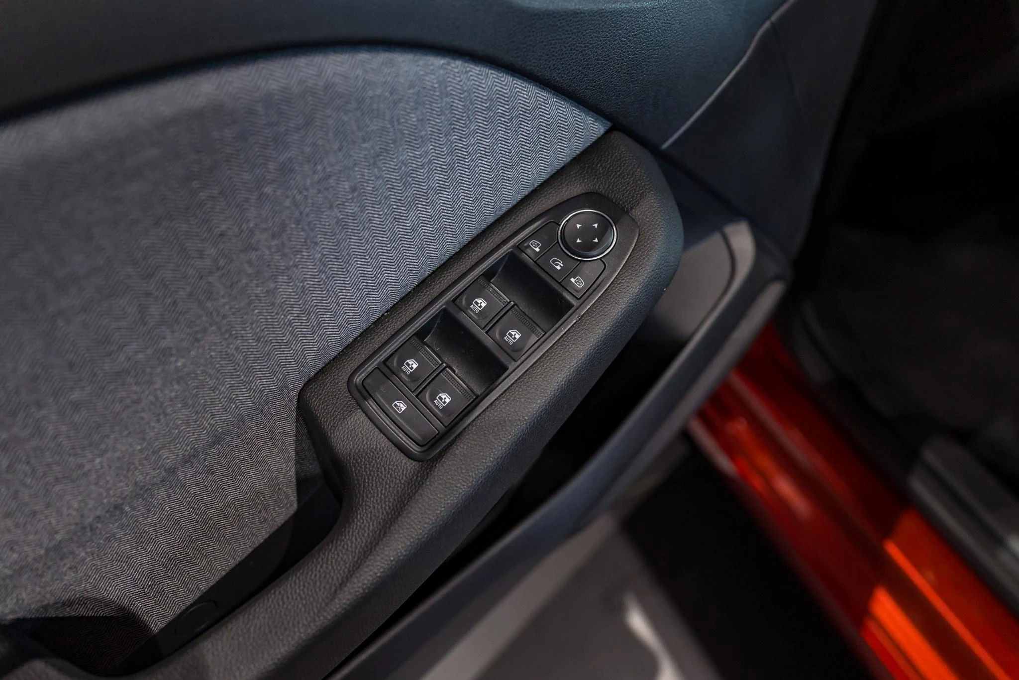 Renault-Clio-image-16