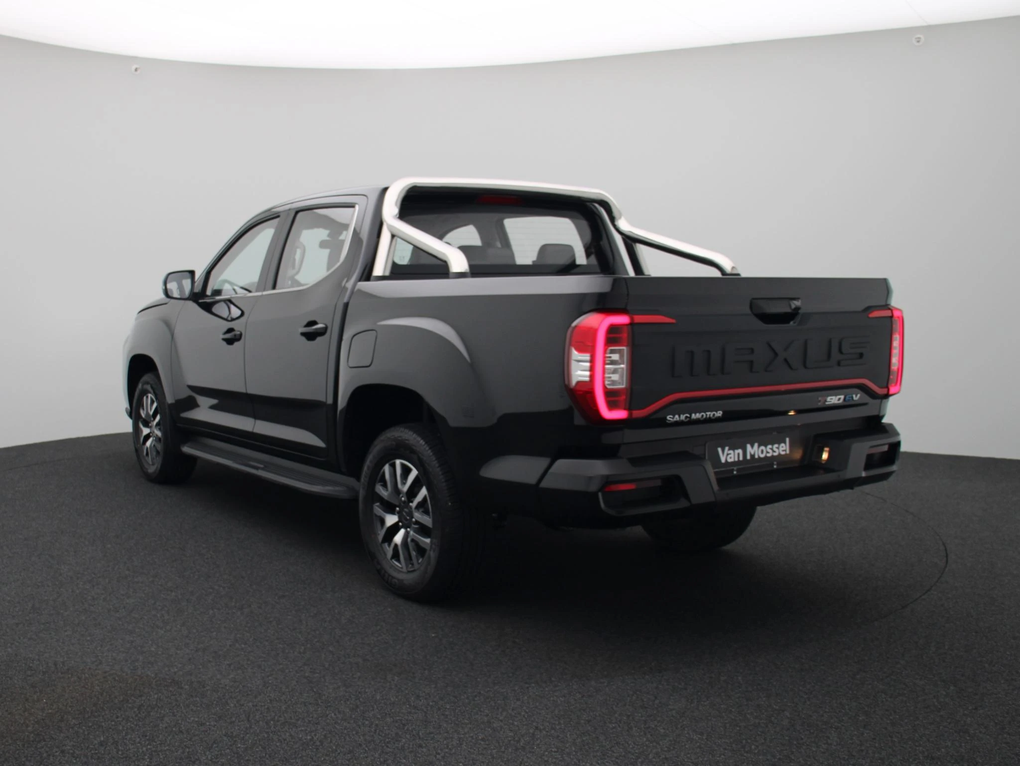 Maxus-T90 EV-image-1