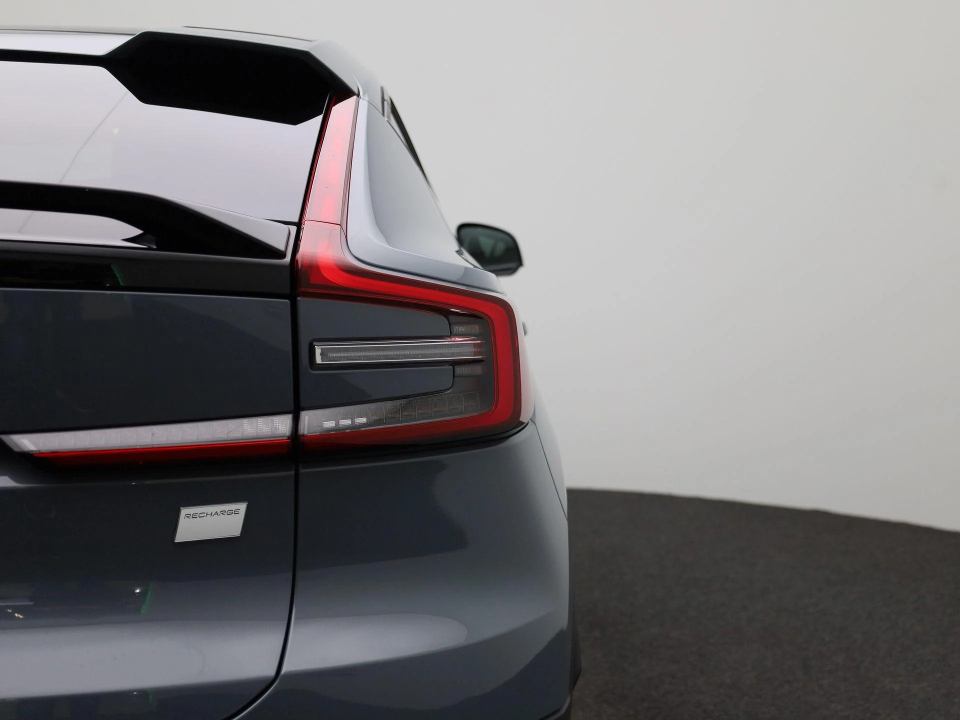 Volvo-C40-image-39