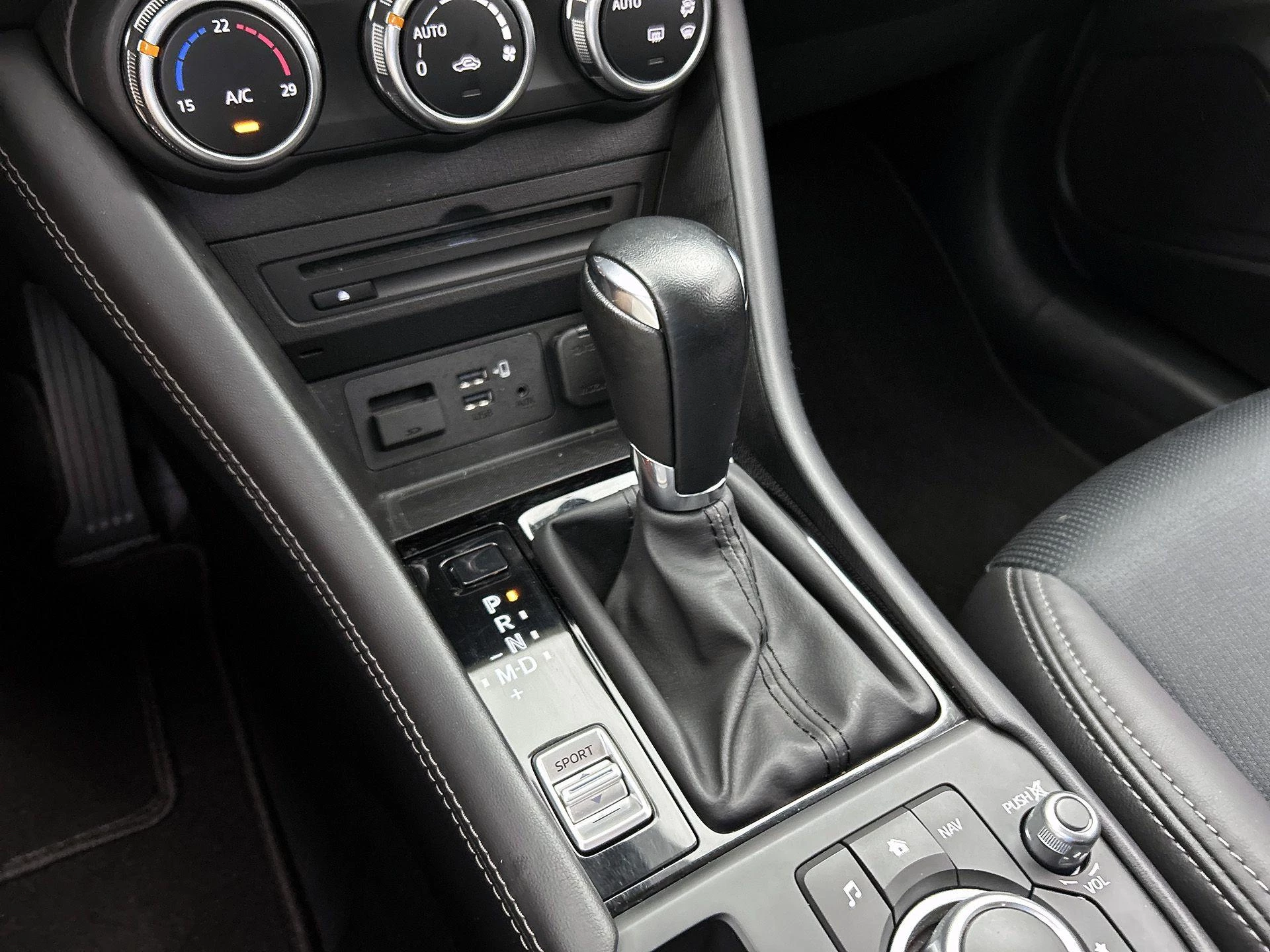 Mazda-CX-3-image-24