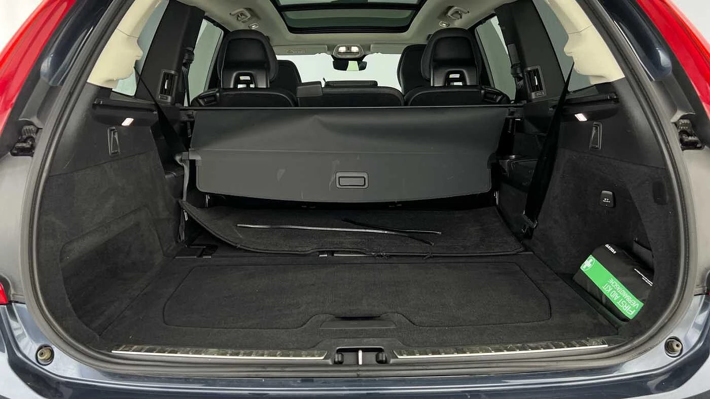Volvo-XC90-image-4
