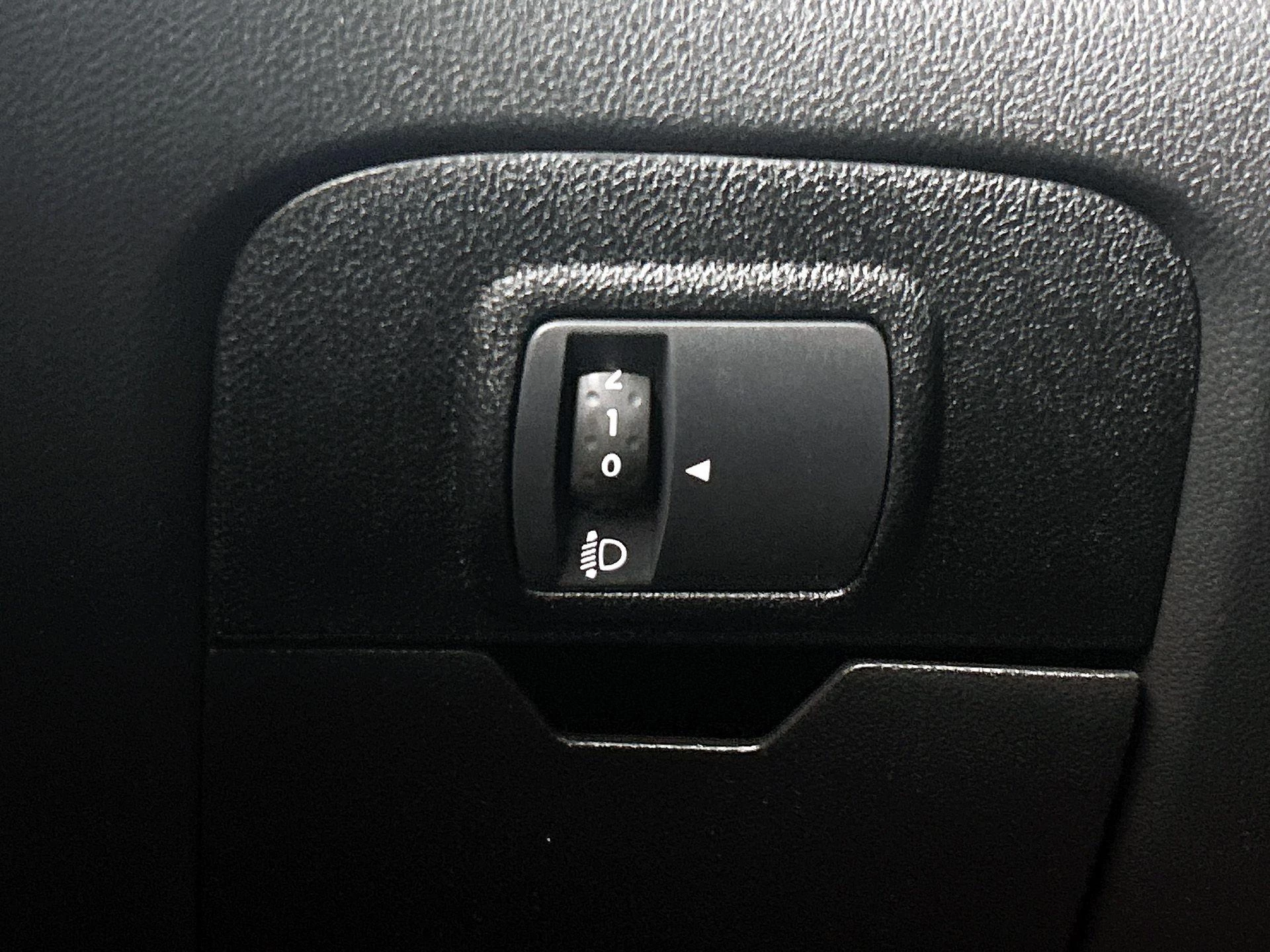 Renault-Grand Scénic-image-25