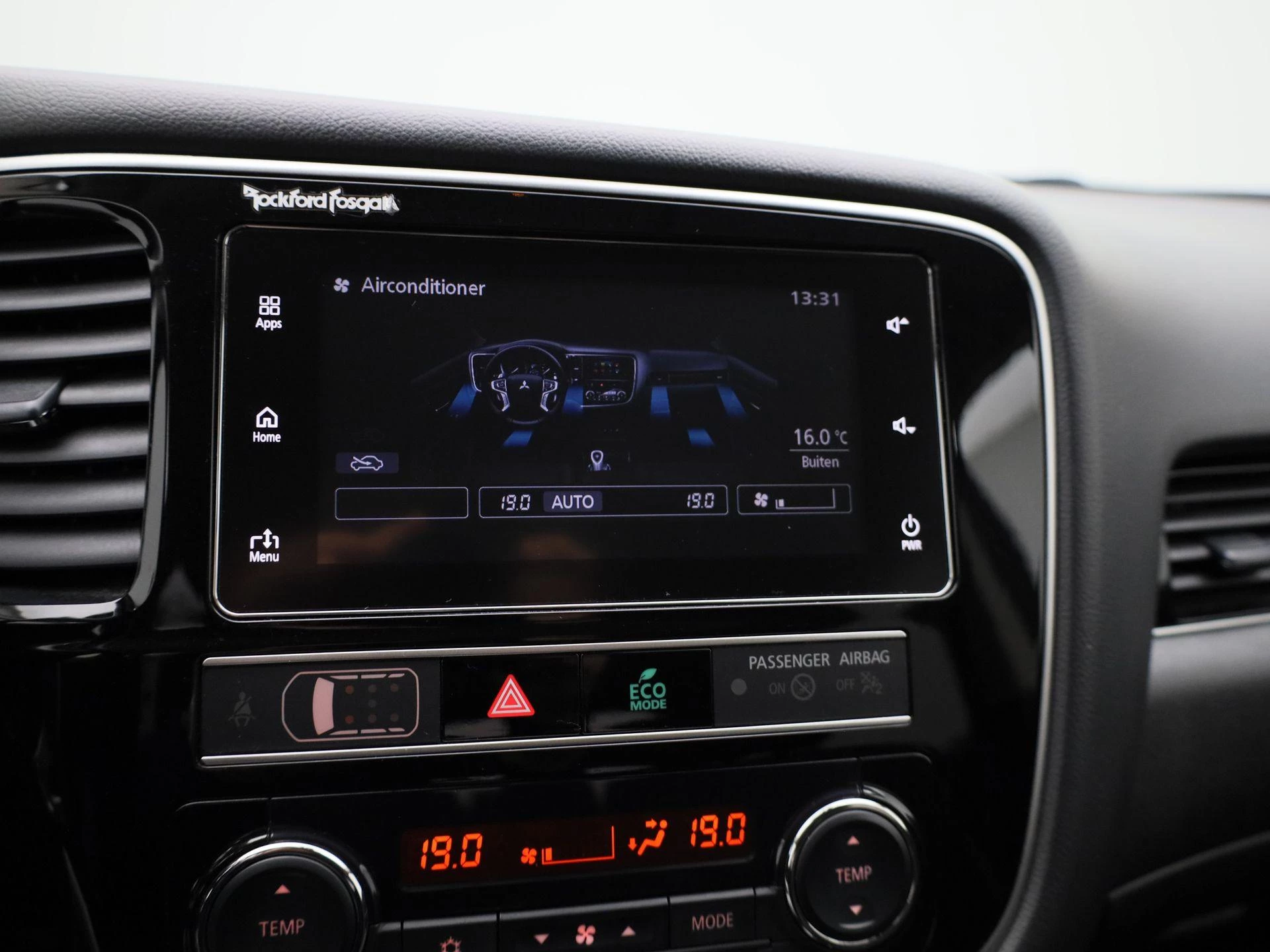 Mitsubishi-Outlander-image-21