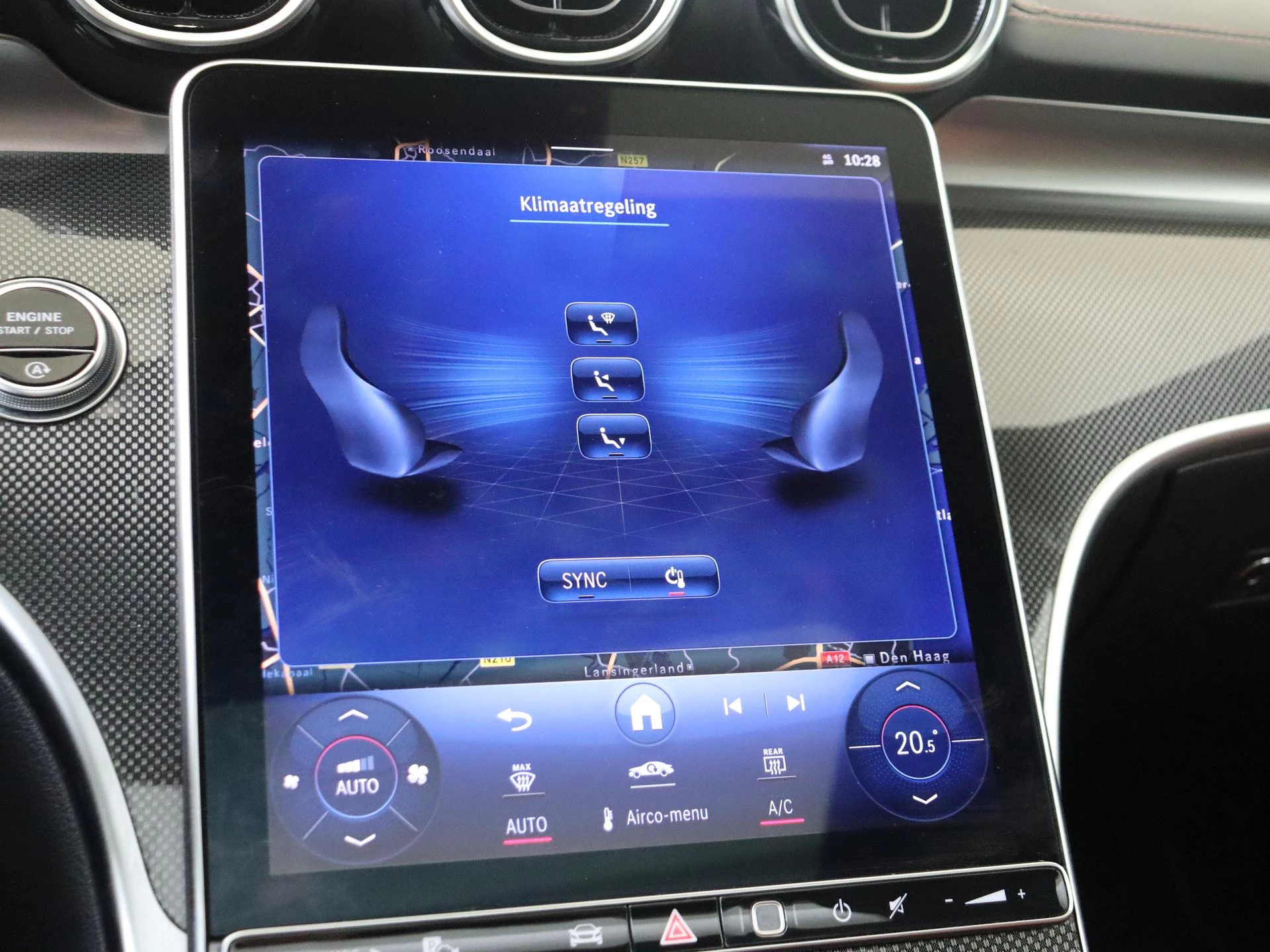 Mercedes-Benz-C-Klasse-image-17