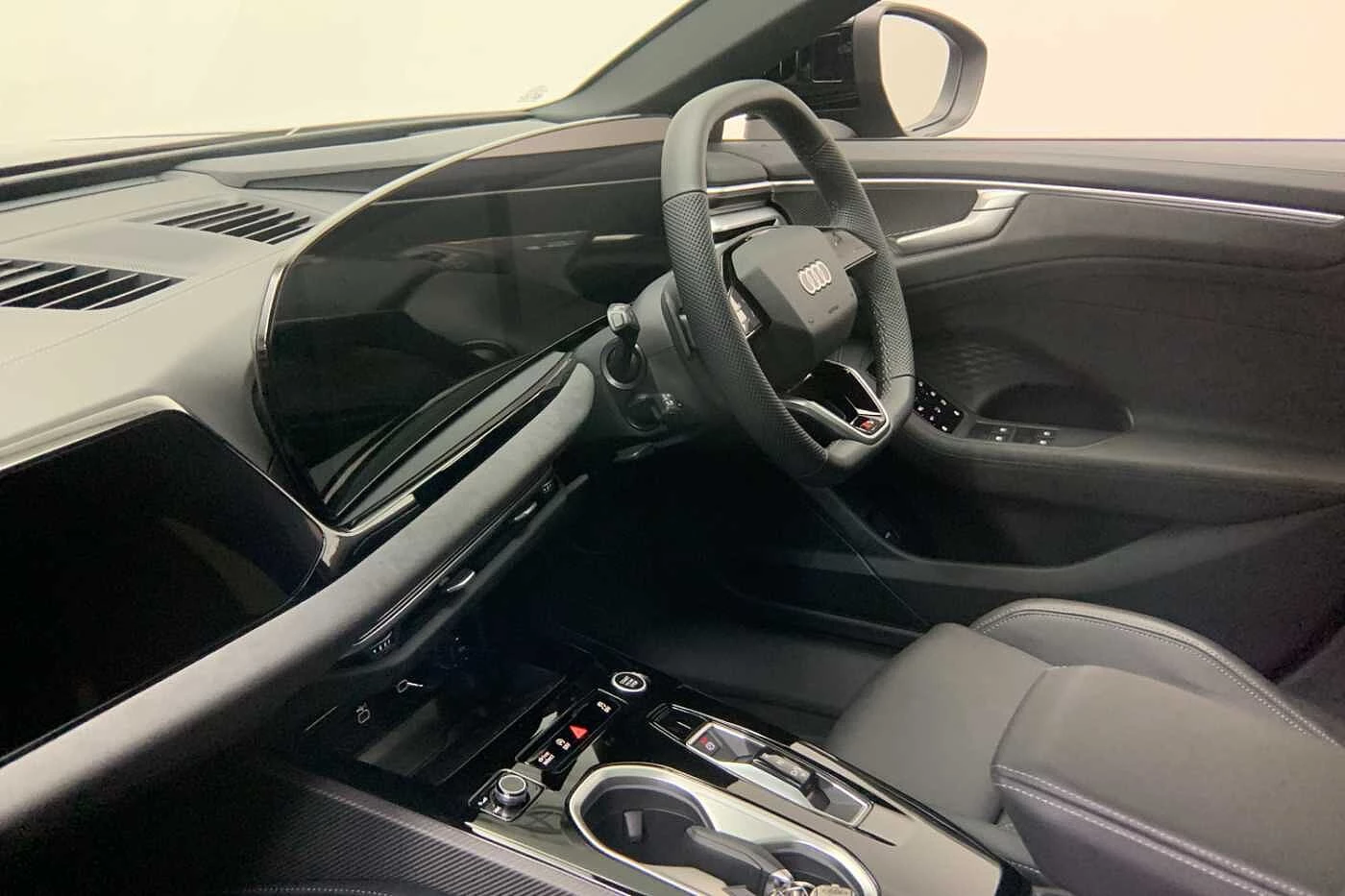 Audi-A6-image-1