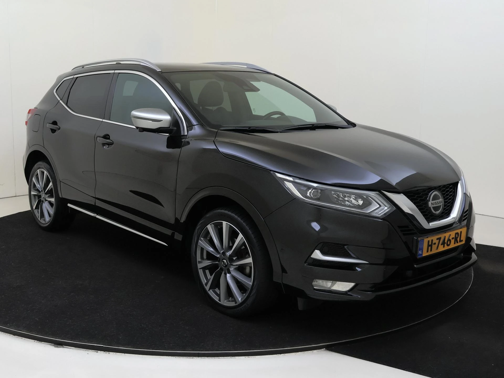 Nissan-QASHQAI-image-1