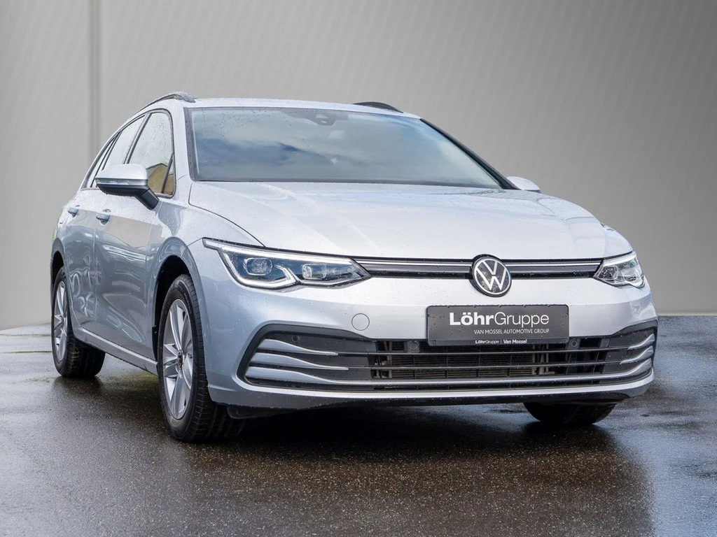 Volkswagen Golf Variant 1.5 eTSI DSG Life