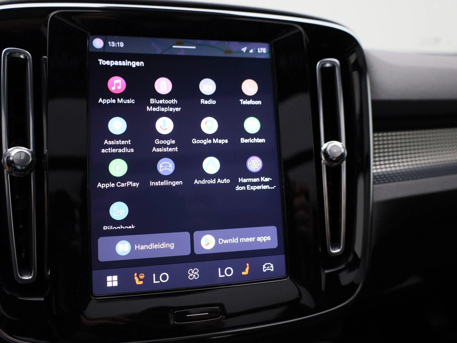 Volvo-XC40-image-19