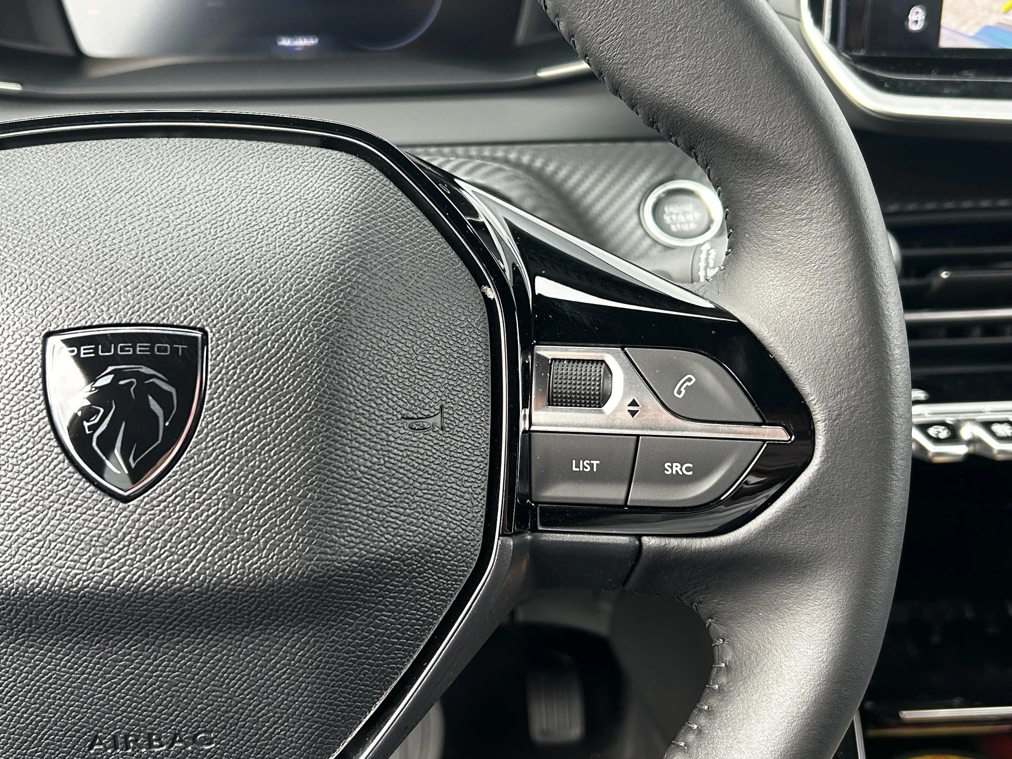 Peugeot-2008-image-13