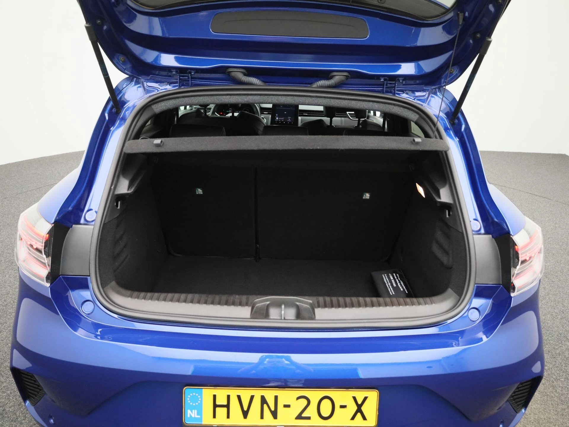 Renault-Clio-image-11