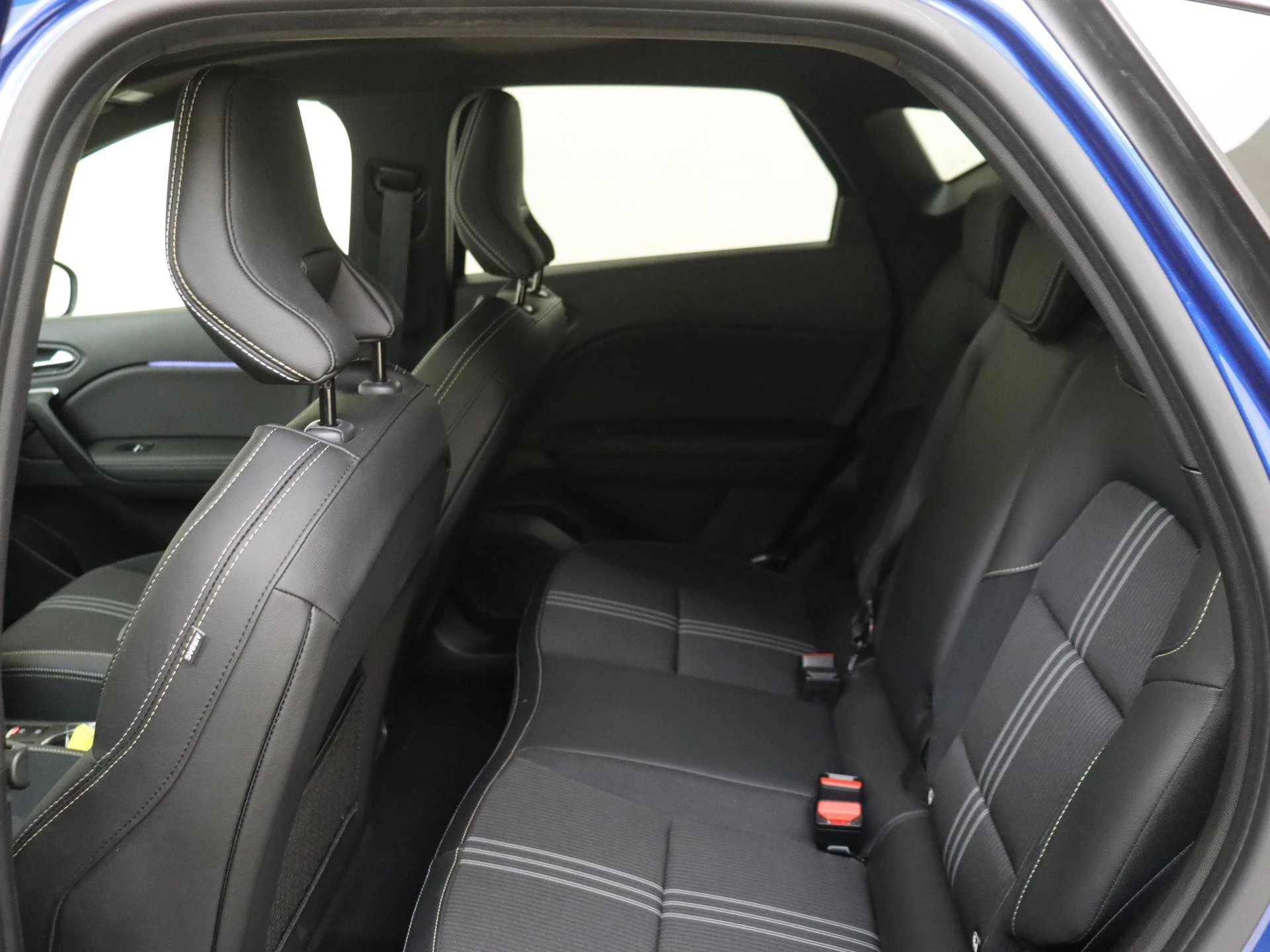 Renault-Captur-image-12