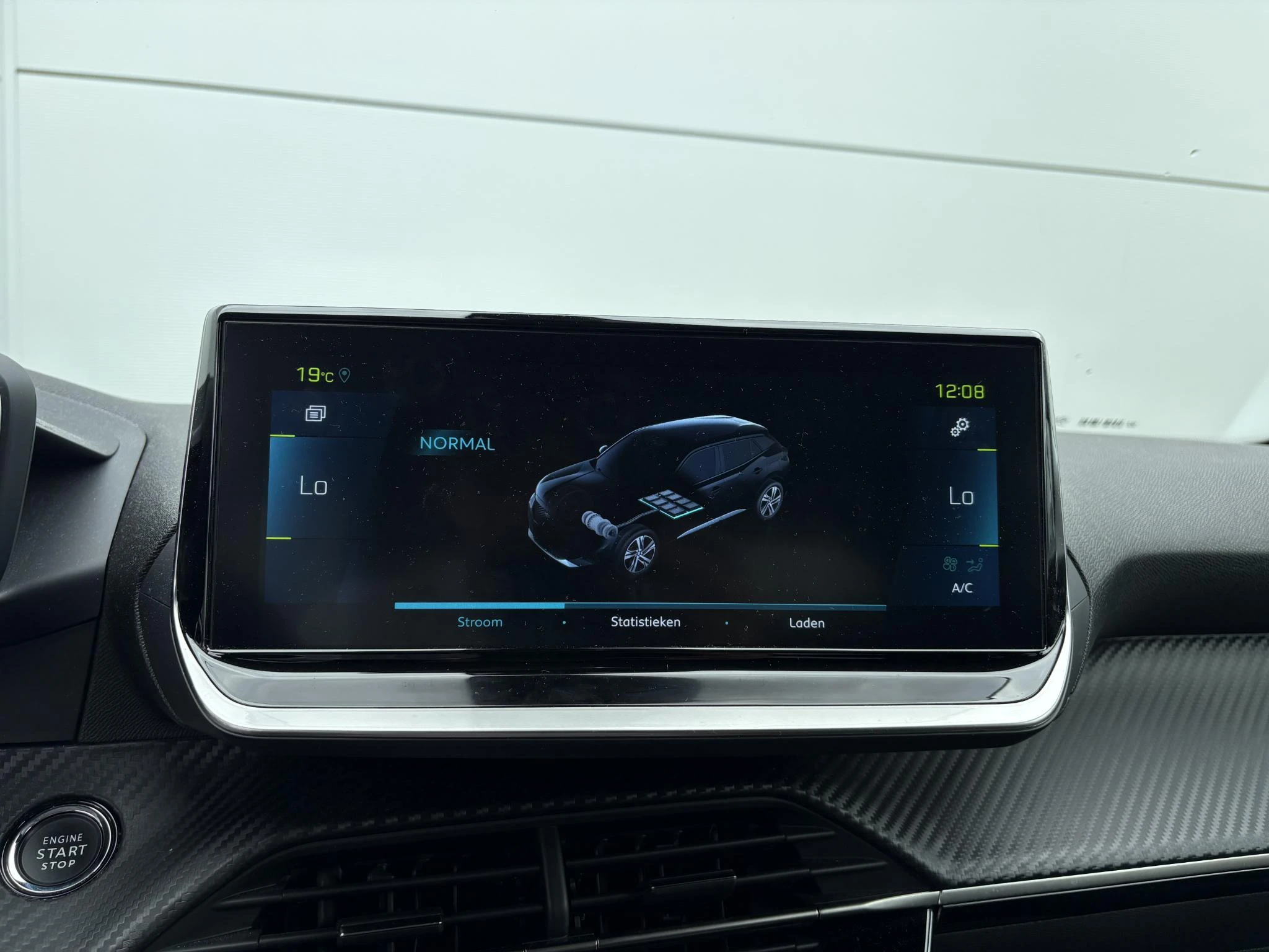 Peugeot e-2008 EV Allure Pack 50 kWh