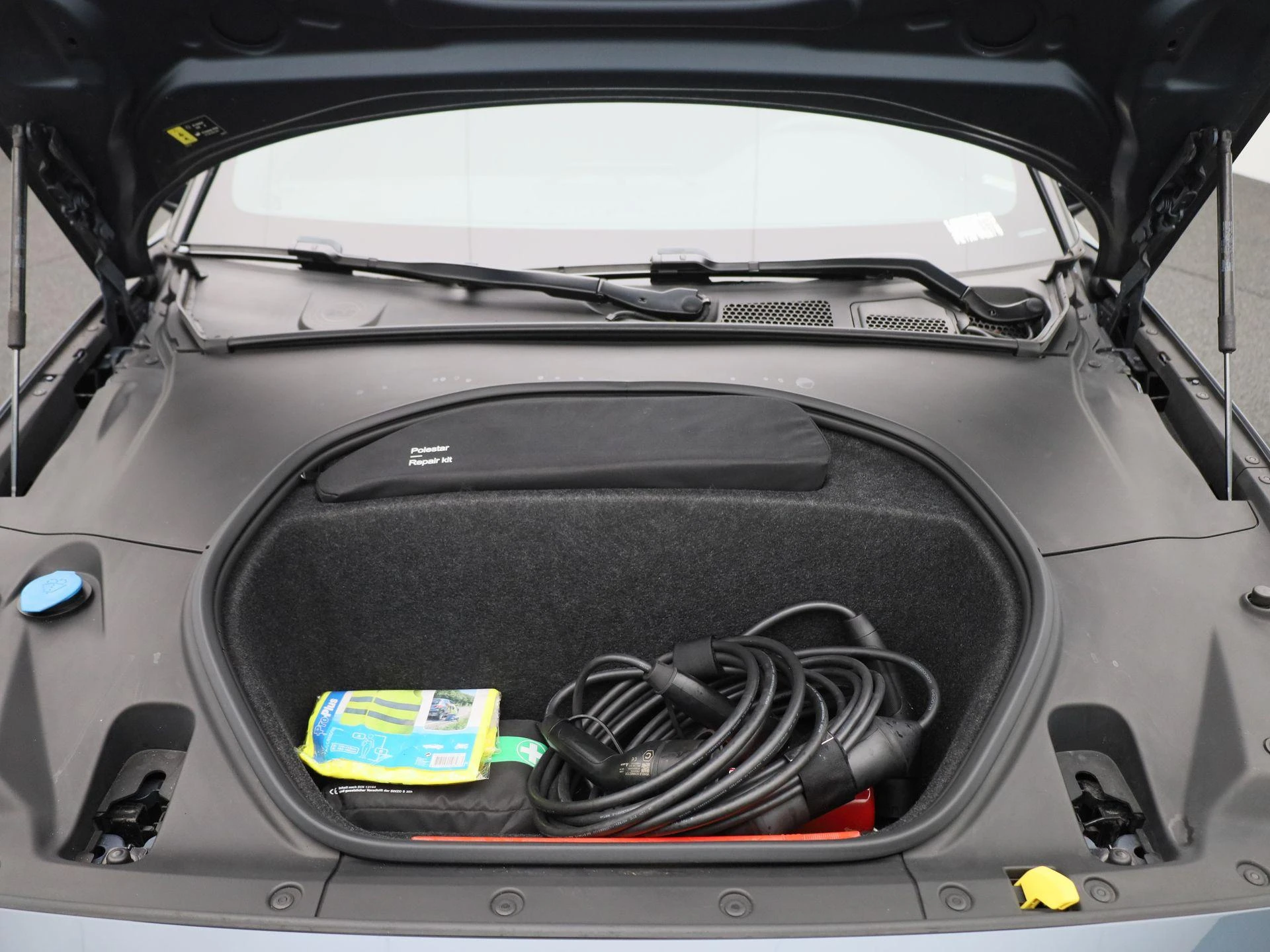 Polestar-2-image-37