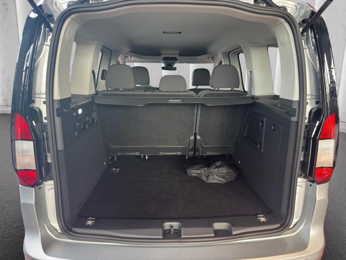 Ford-Tourneo Connect-image-8