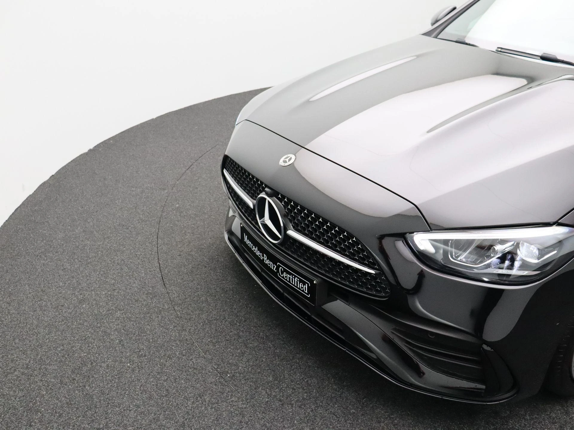 Mercedes-Benz-C-Klasse-image-28