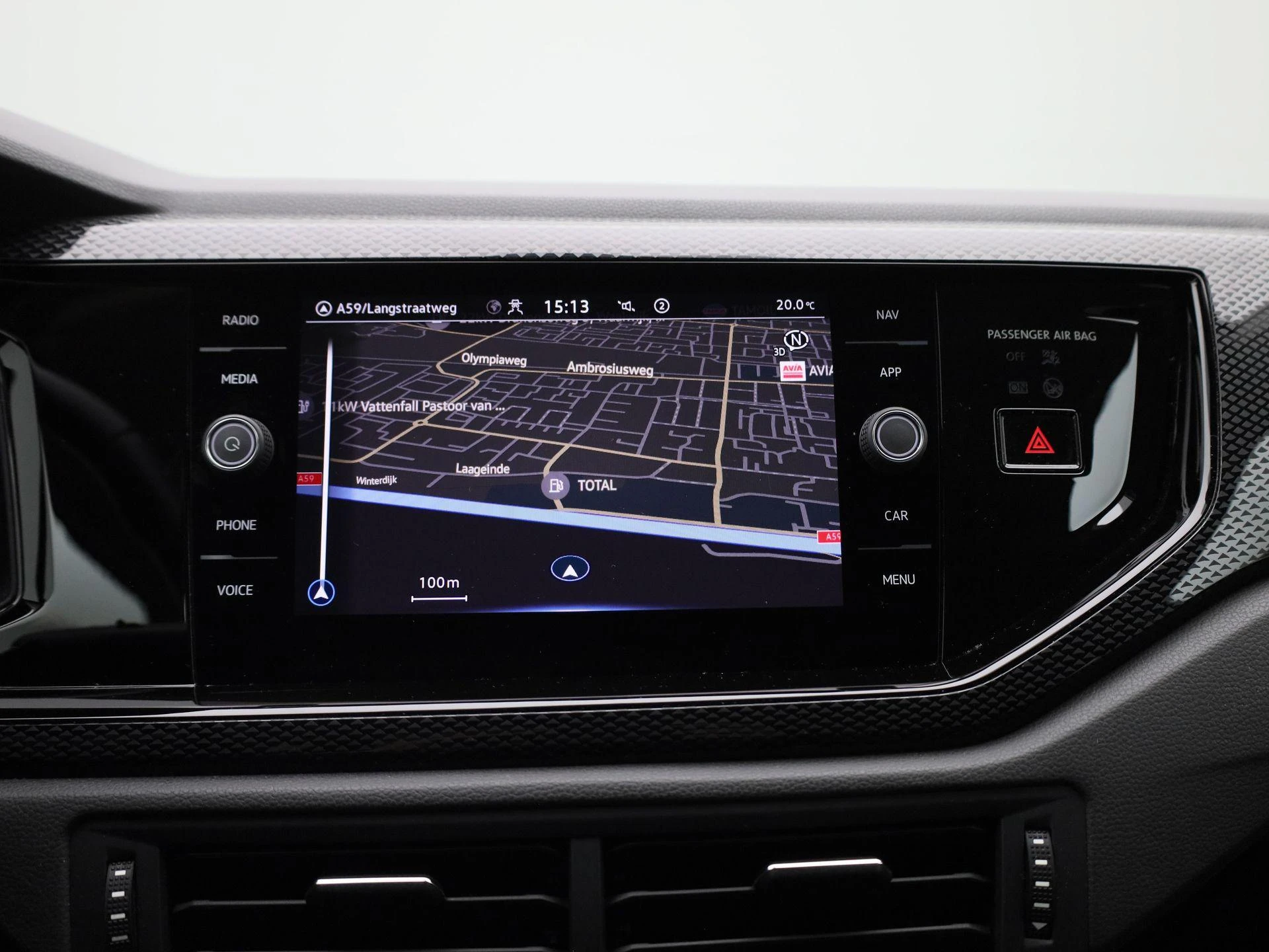Volkswagen-Polo-image-14