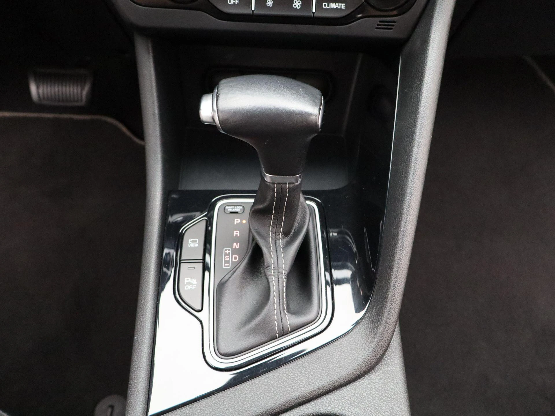 Kia-Niro-image-16