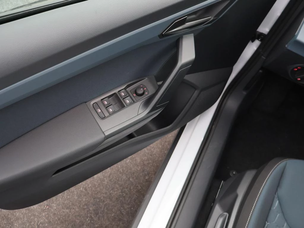 SEAT Arona Arona Play Plus 1.0 TSI 115pk DSG - AUTOMAAT - DEMO