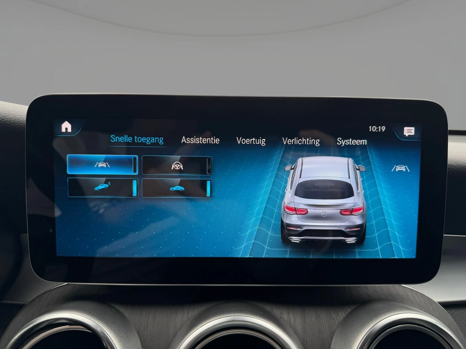 Mercedes-Benz-GLC-image-8