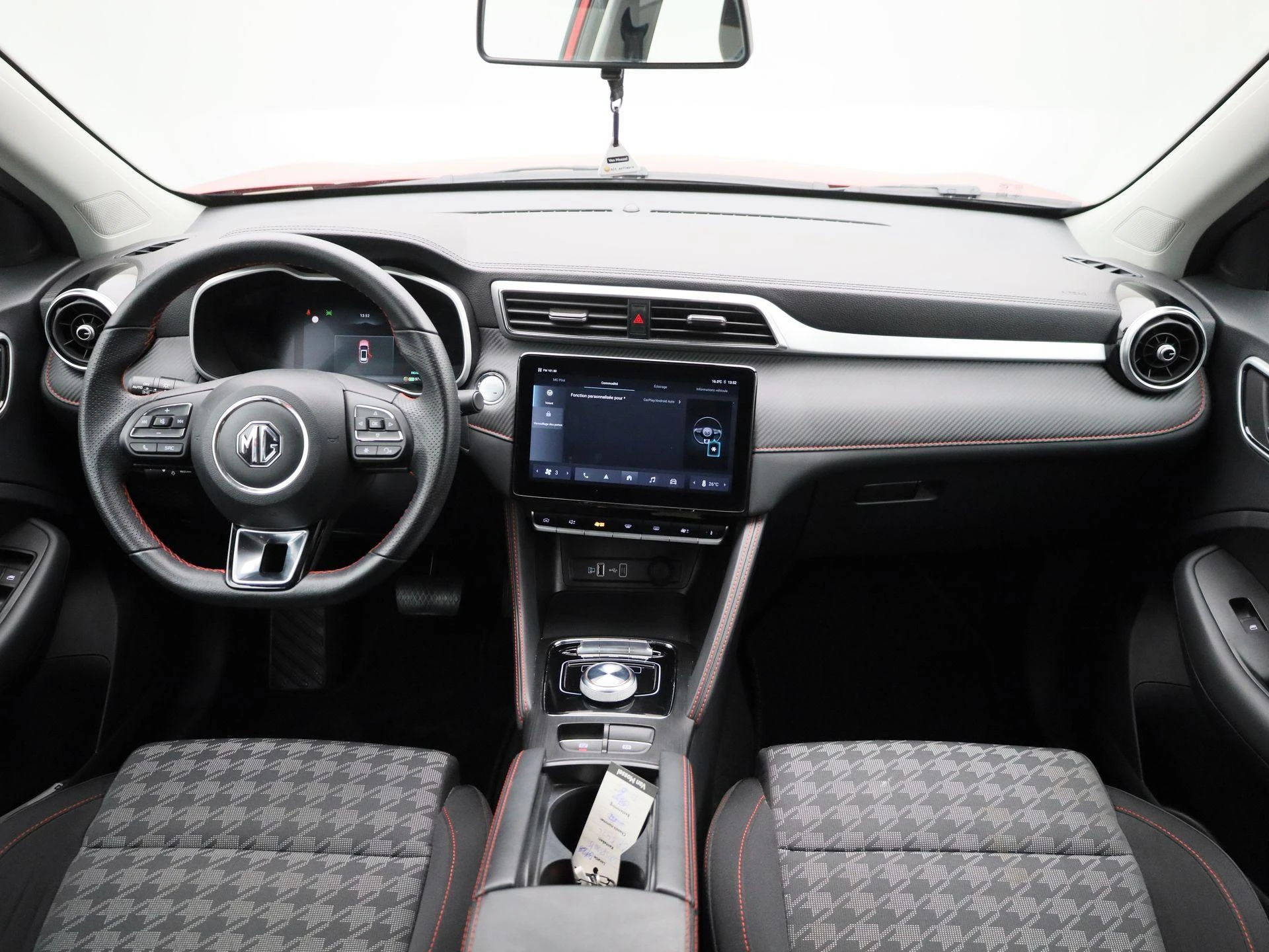 MG-ZS EV-image-35