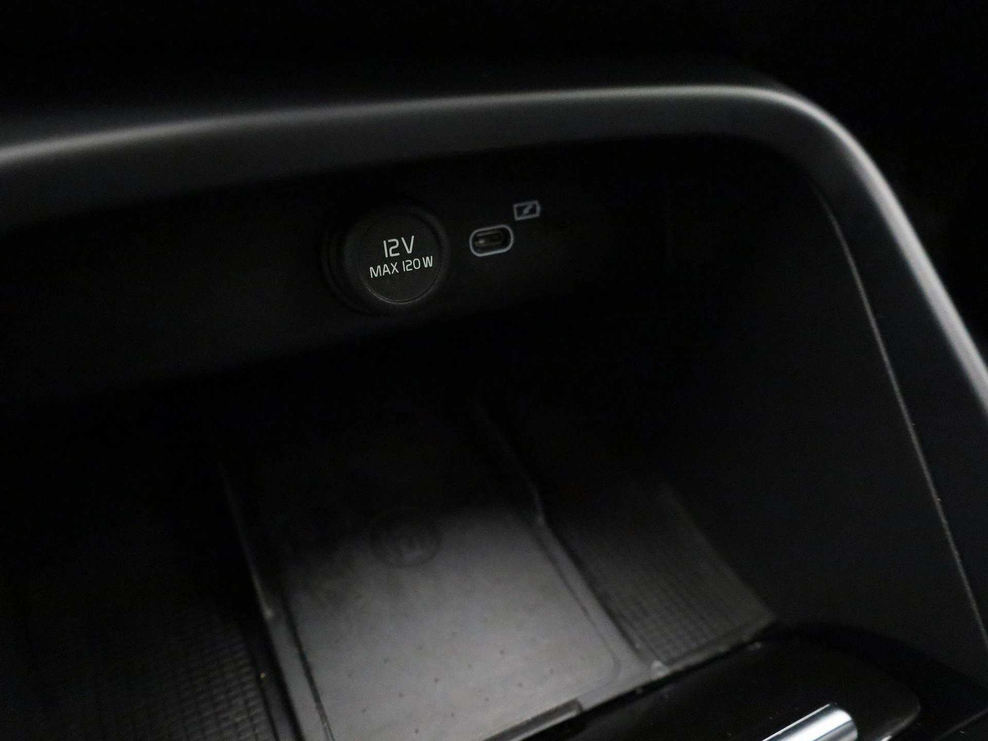 Volvo XC40 Recharge Core