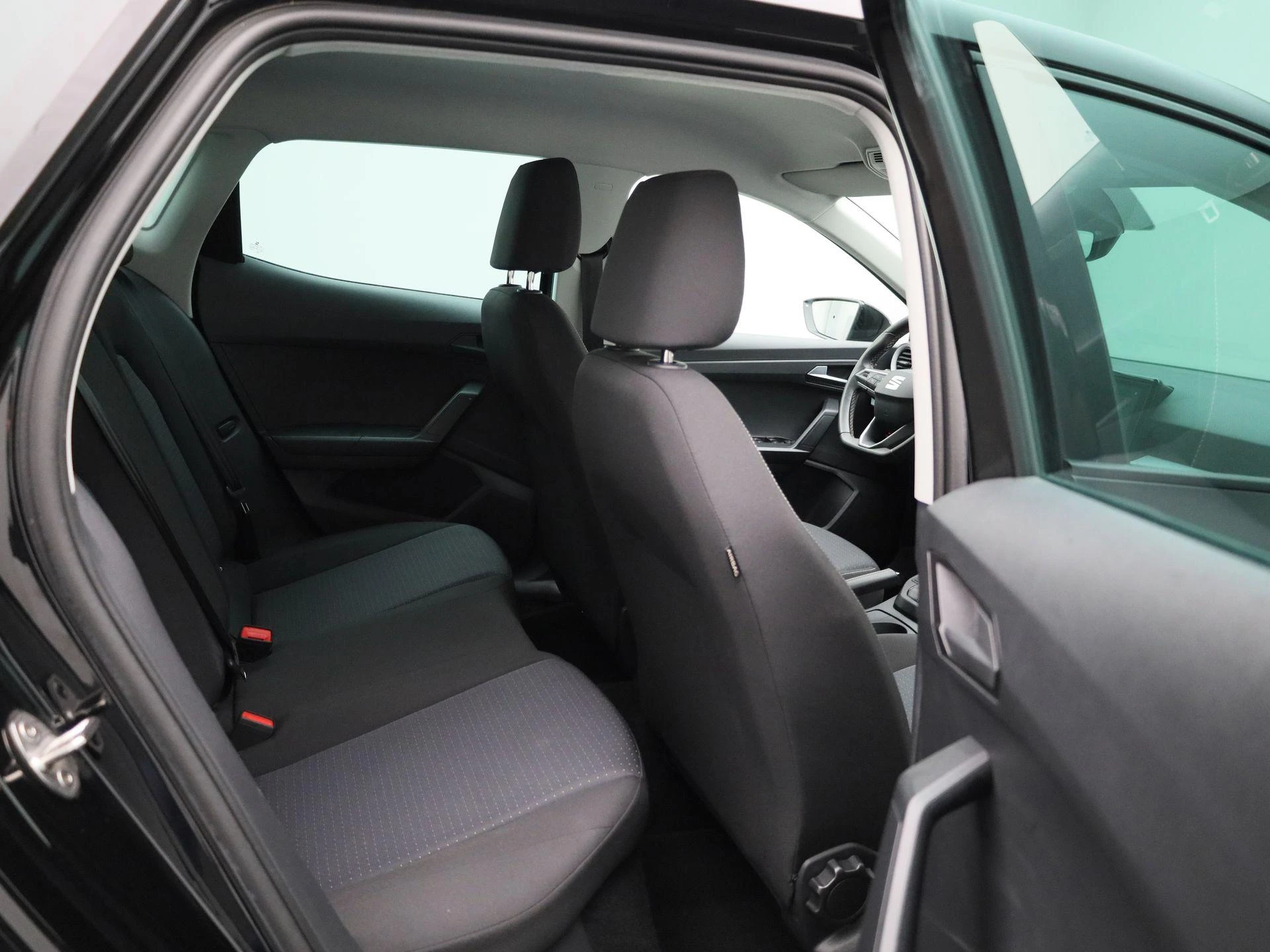 SEAT-Ibiza-image-31
