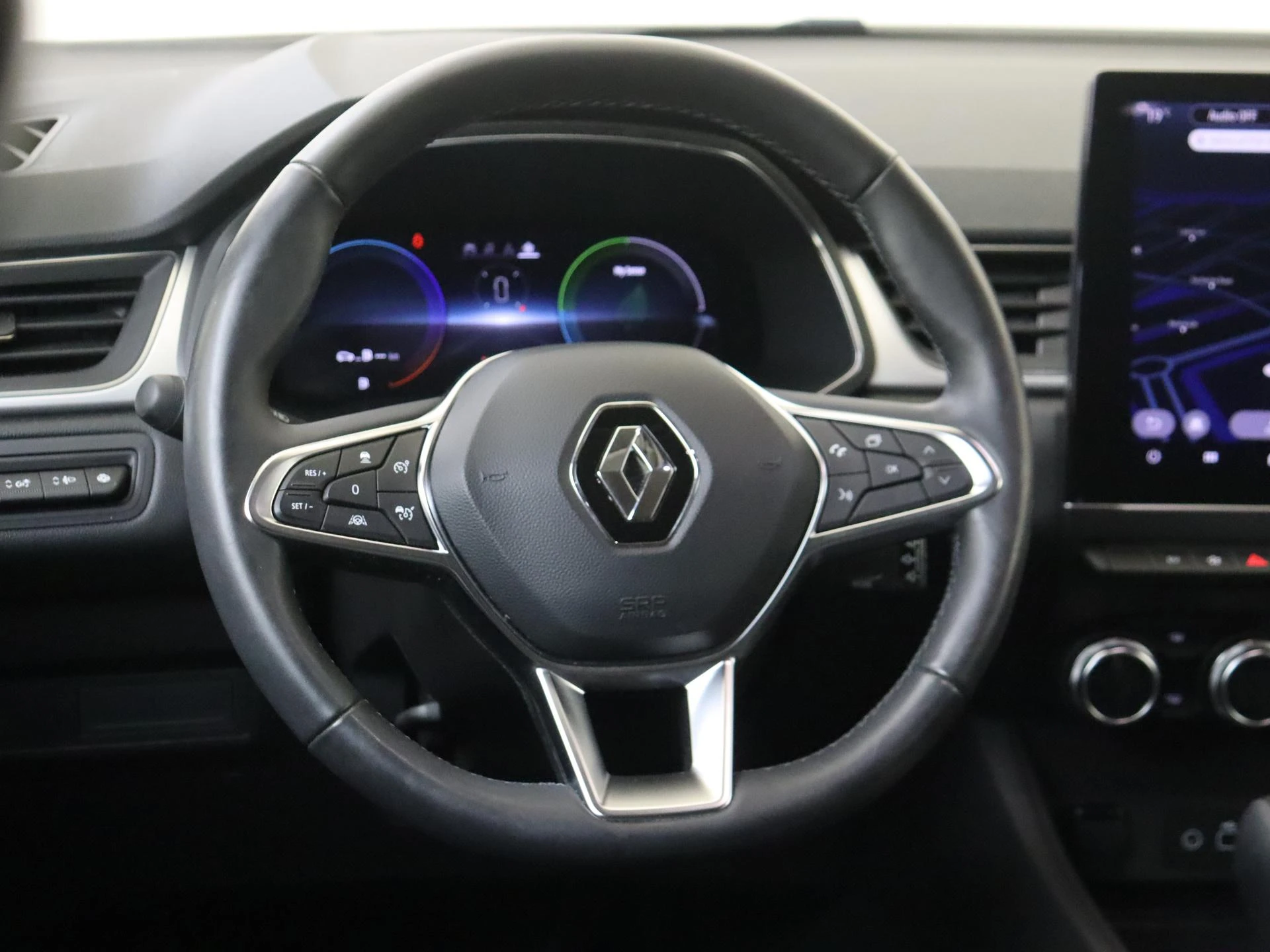 Renault-Captur-image-9