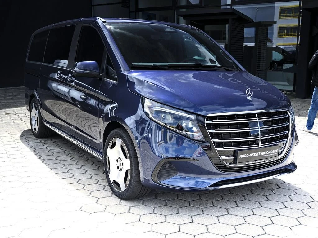 Mercedes-Benz-V-Klasse 300-image-3