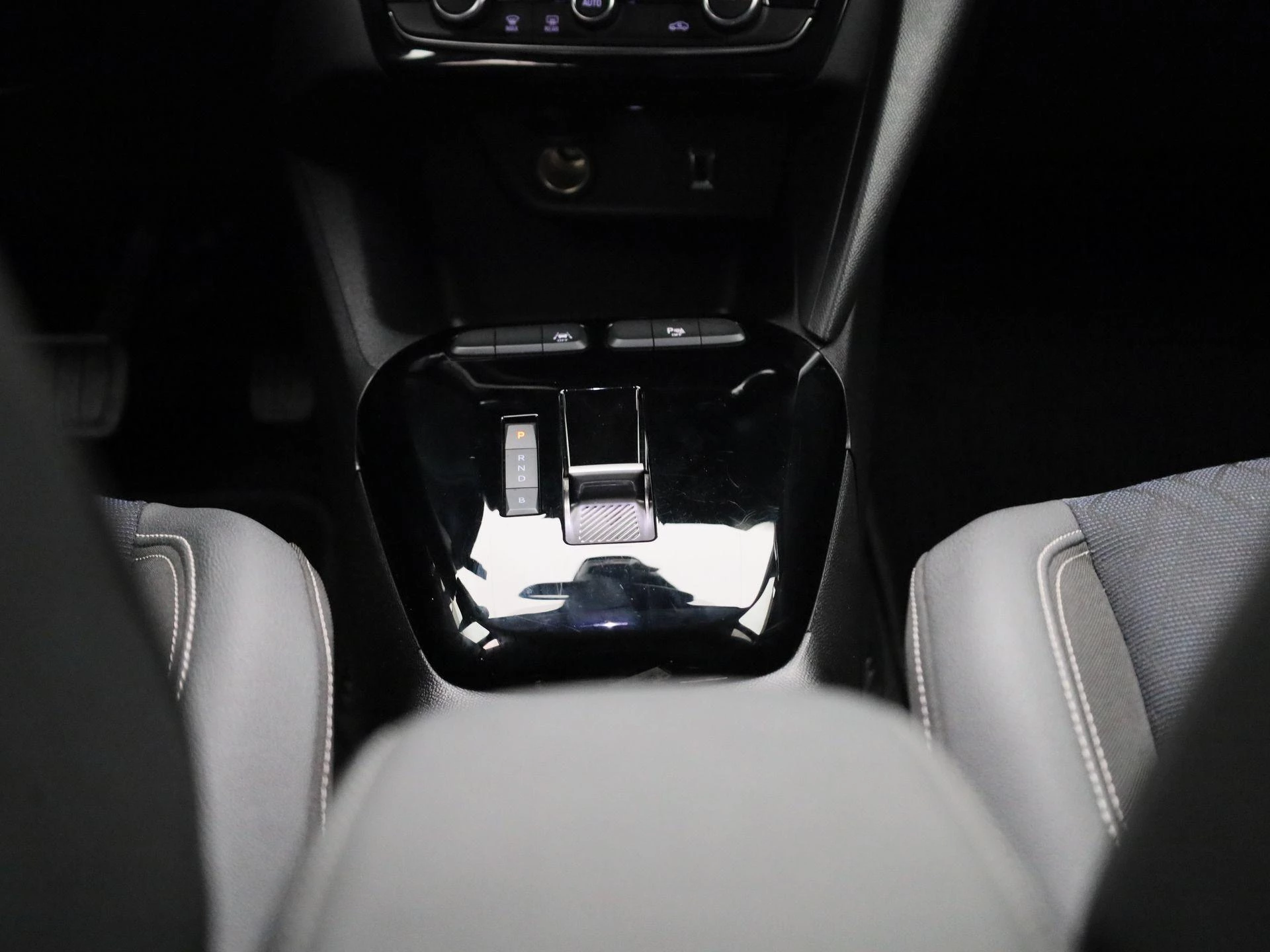 Opel Corsa-e Corsa-e Auto e-Elegance