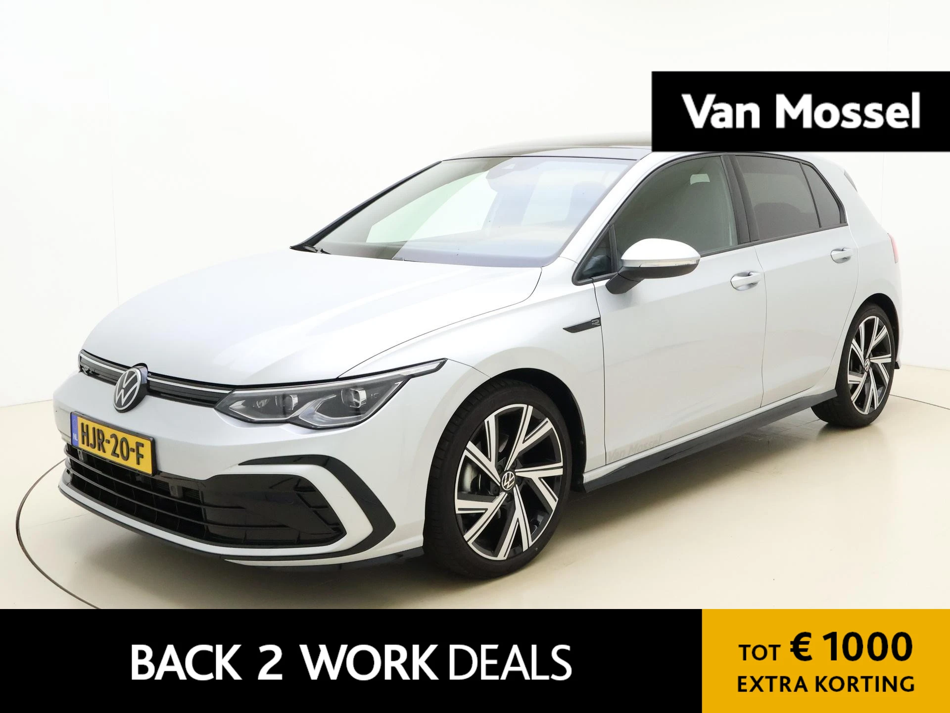 Volkswagen-Golf-image-0