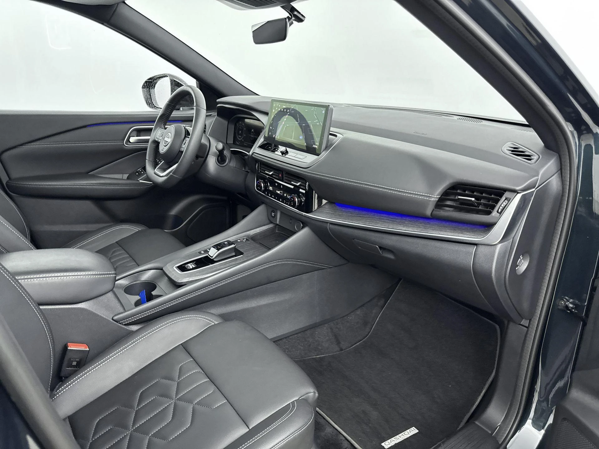 Nissan-QASHQAI-image-15