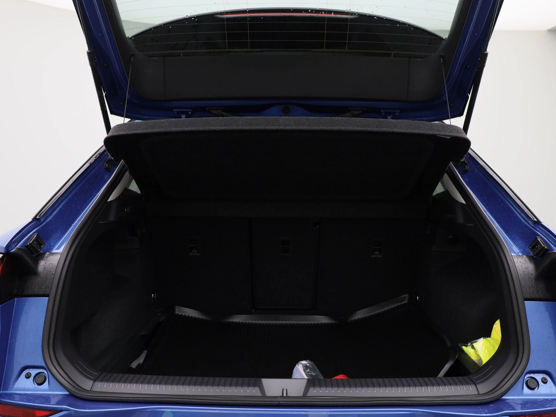 Volkswagen T-Roc 1.5 eTsi Life First Edition 150 PK|