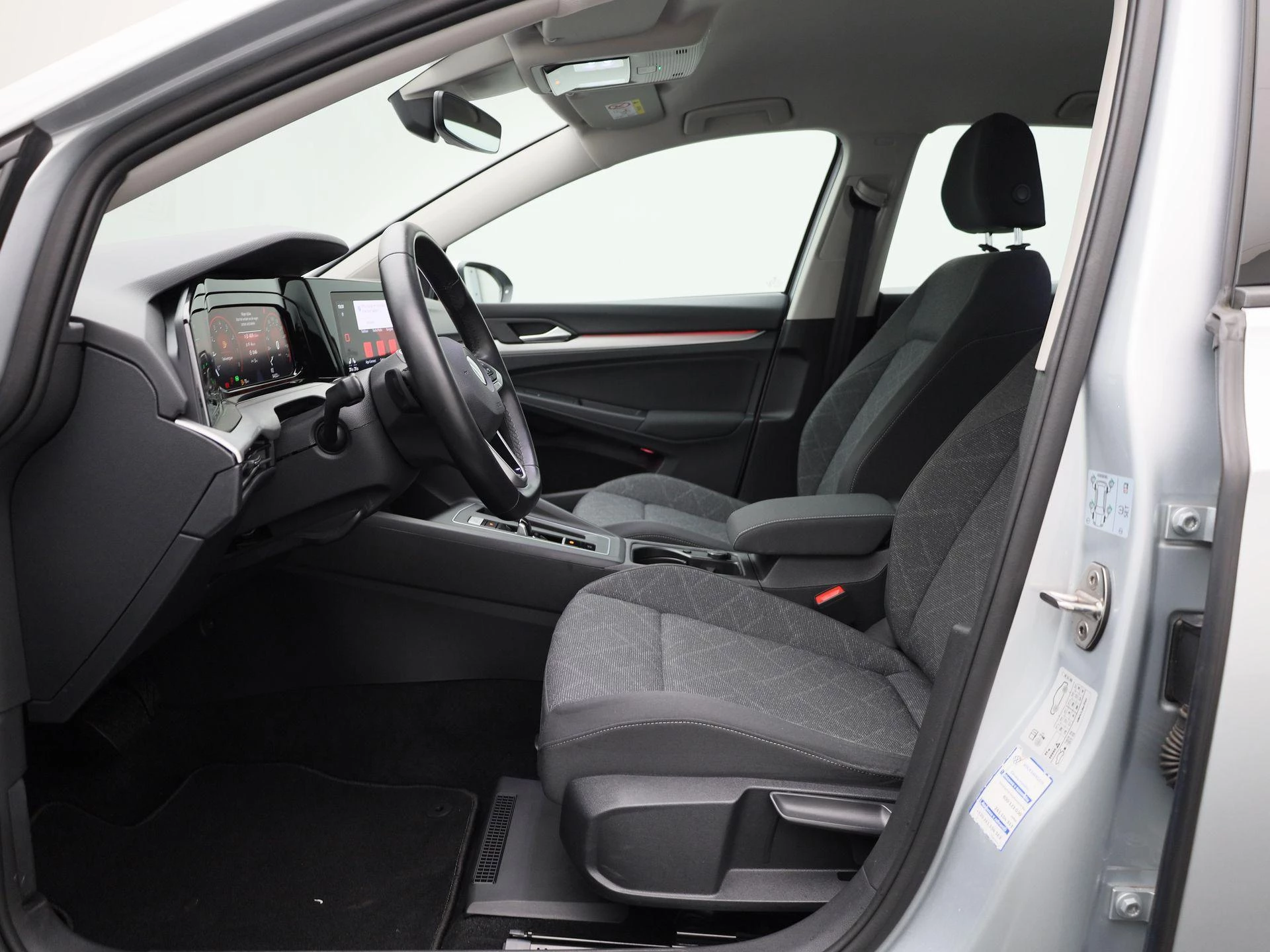 Volkswagen Golf VIII 1.0 eTSI 81kW Life DSG