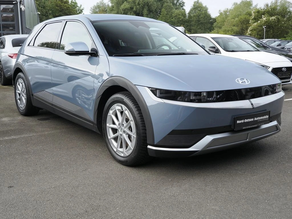 Hyundai-IONIQ 5-image-4