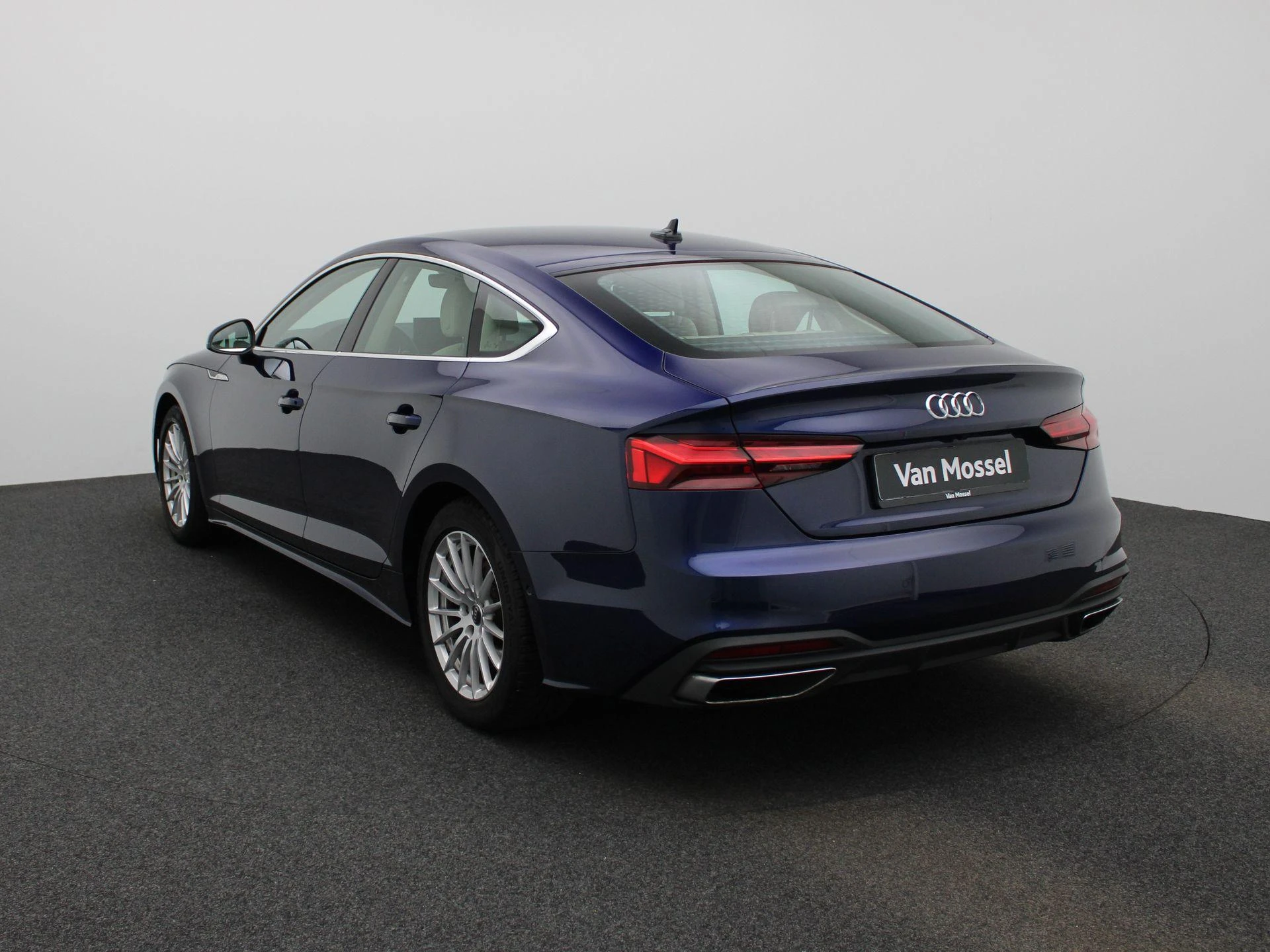 Audi-A5-image-1