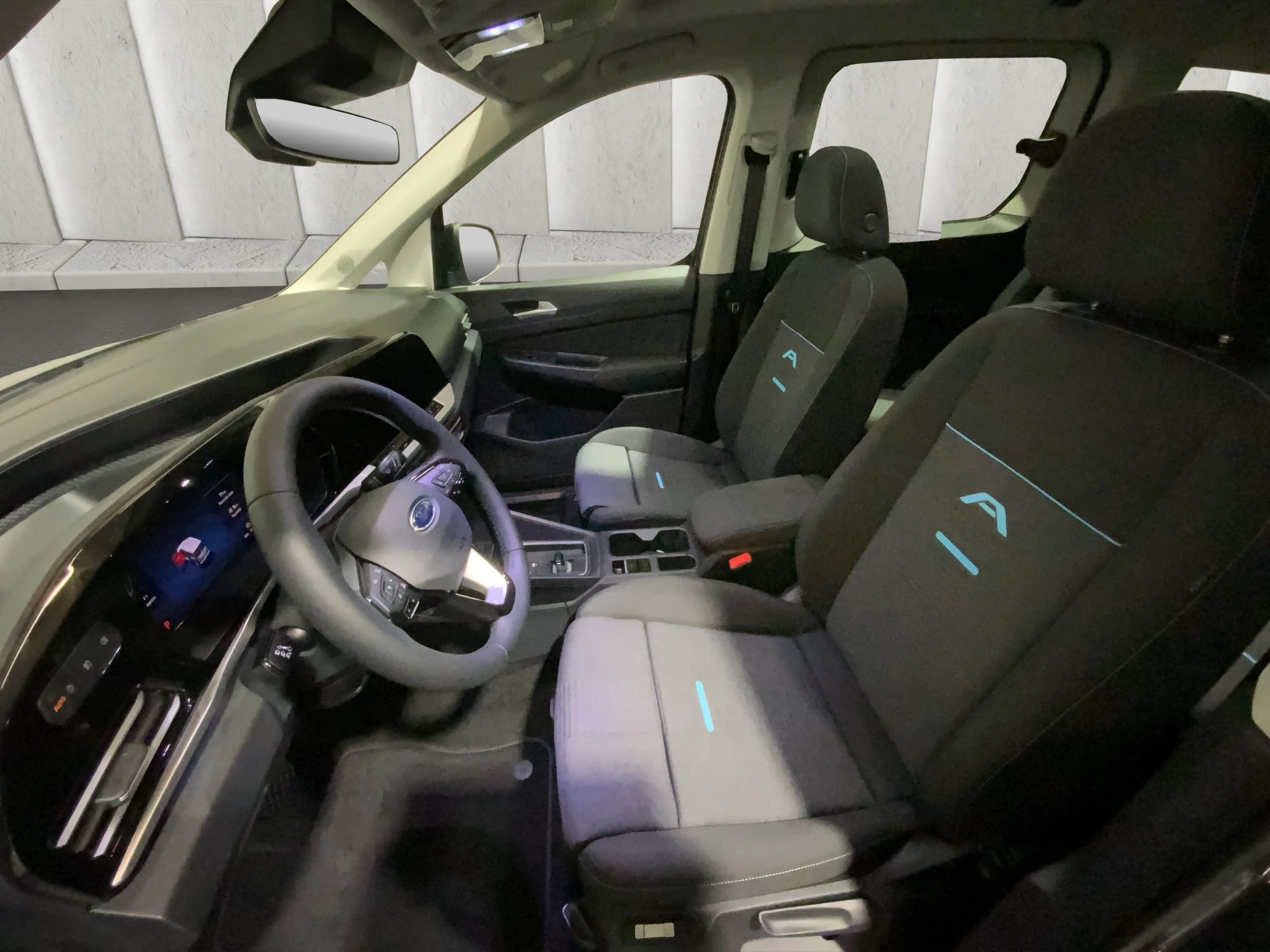 Ford Tourneo Connect Grand Active L2 1.5 l EcoBoost PHEV 110 kW