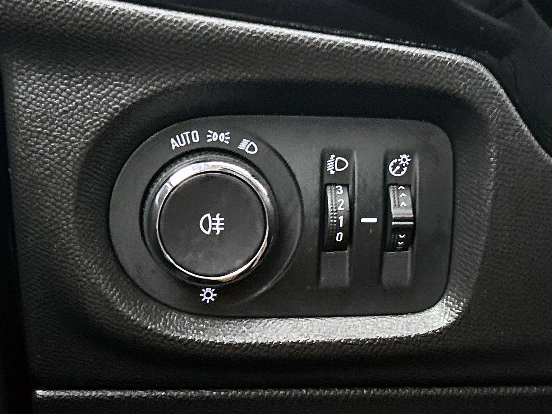 Opel-Corsa-image-21
