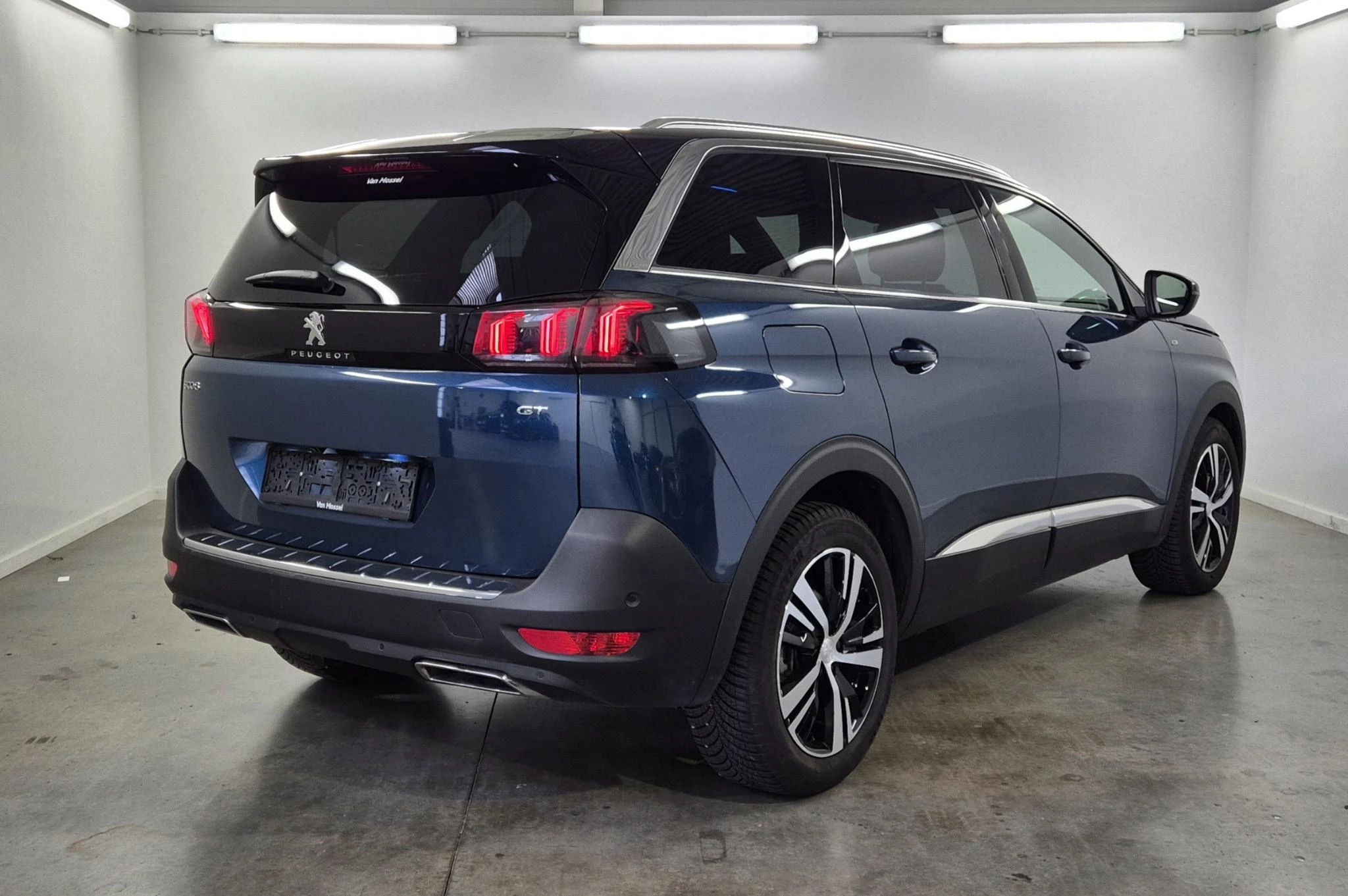 Peugeot 5008 GT 1.2 131PK Mild Hybrid