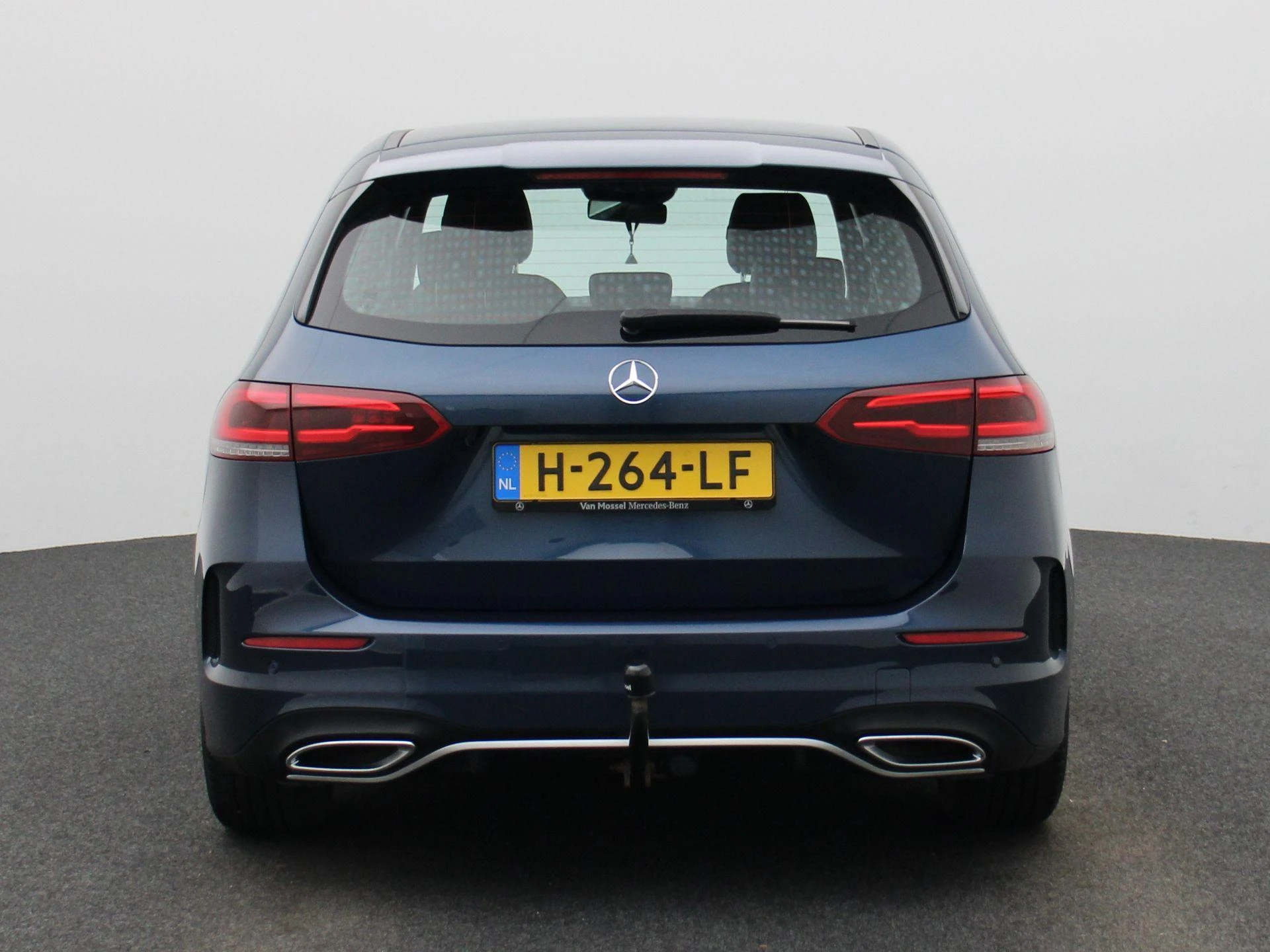 Mercedes-Benz-B-Klasse-image-4