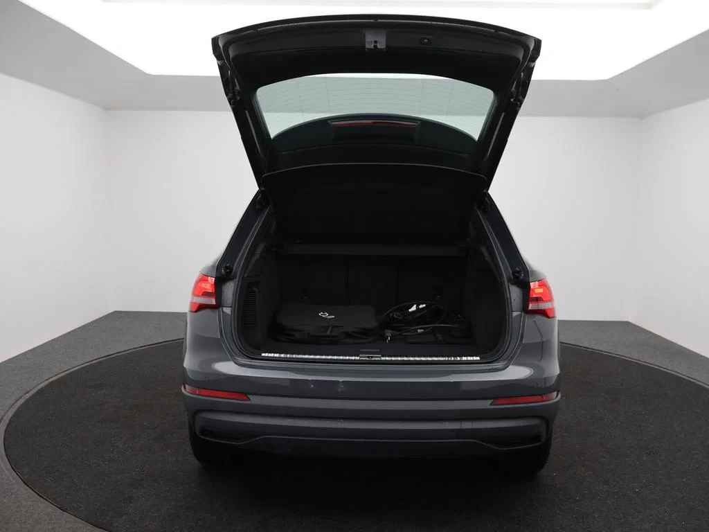 Audi-Q3-image-14