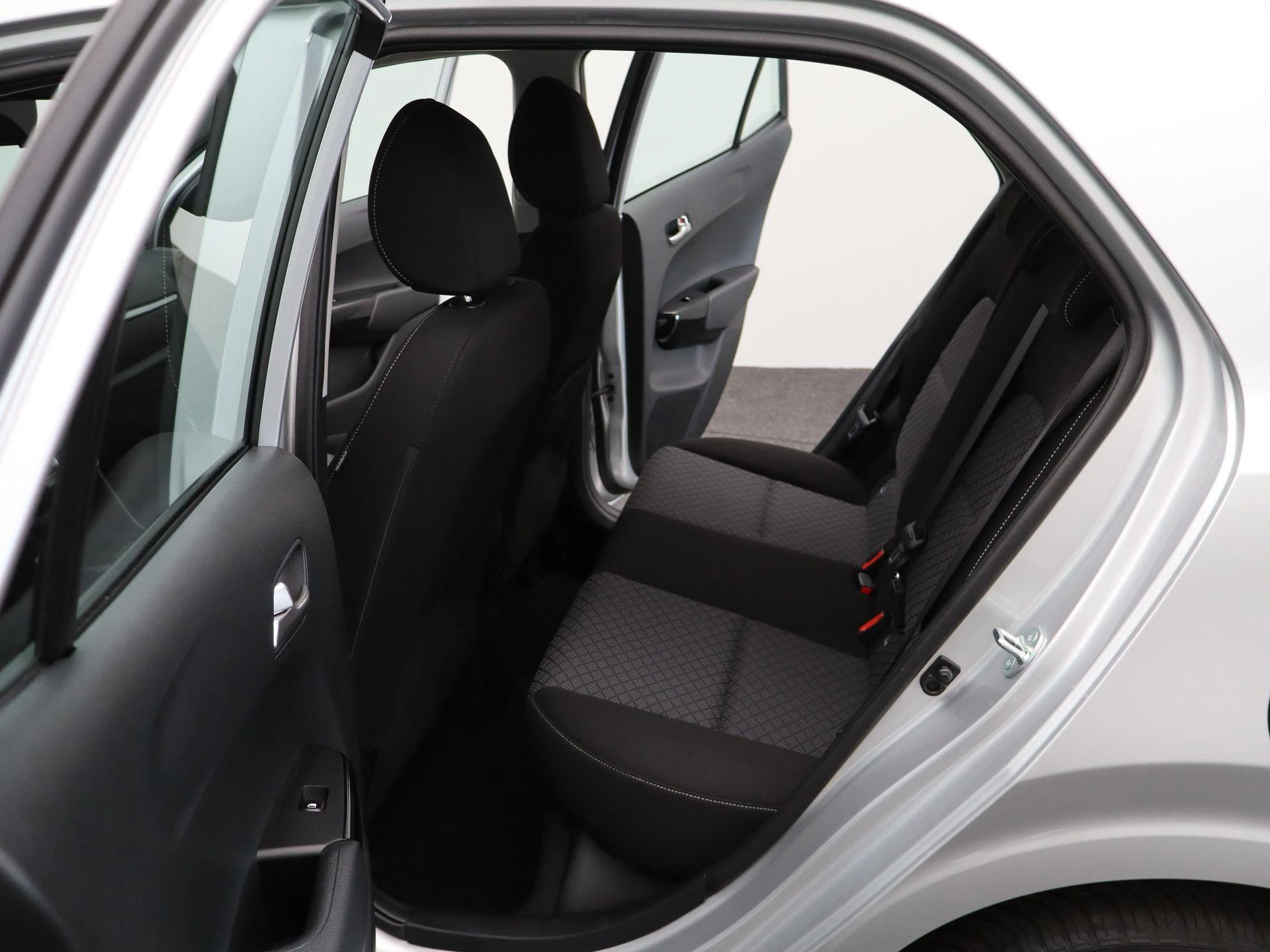 Kia-Picanto-image-11