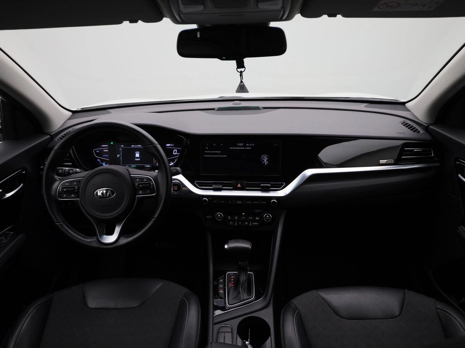 Kia-Niro-image-30