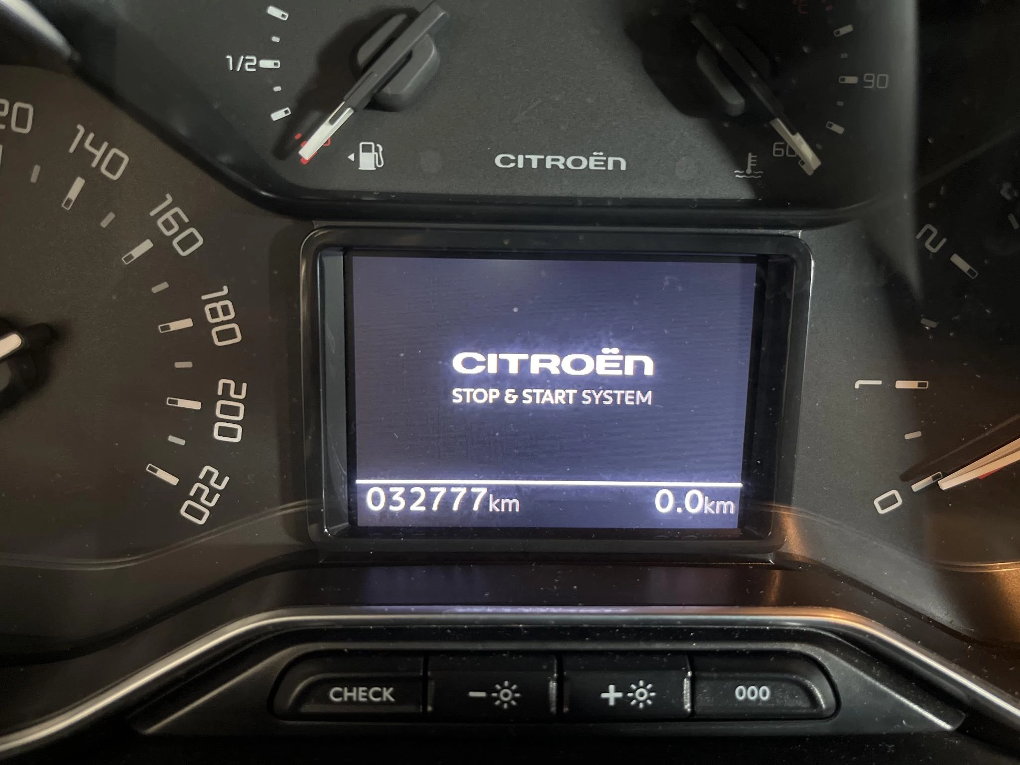 Citroën-C3 Aircross-image-9