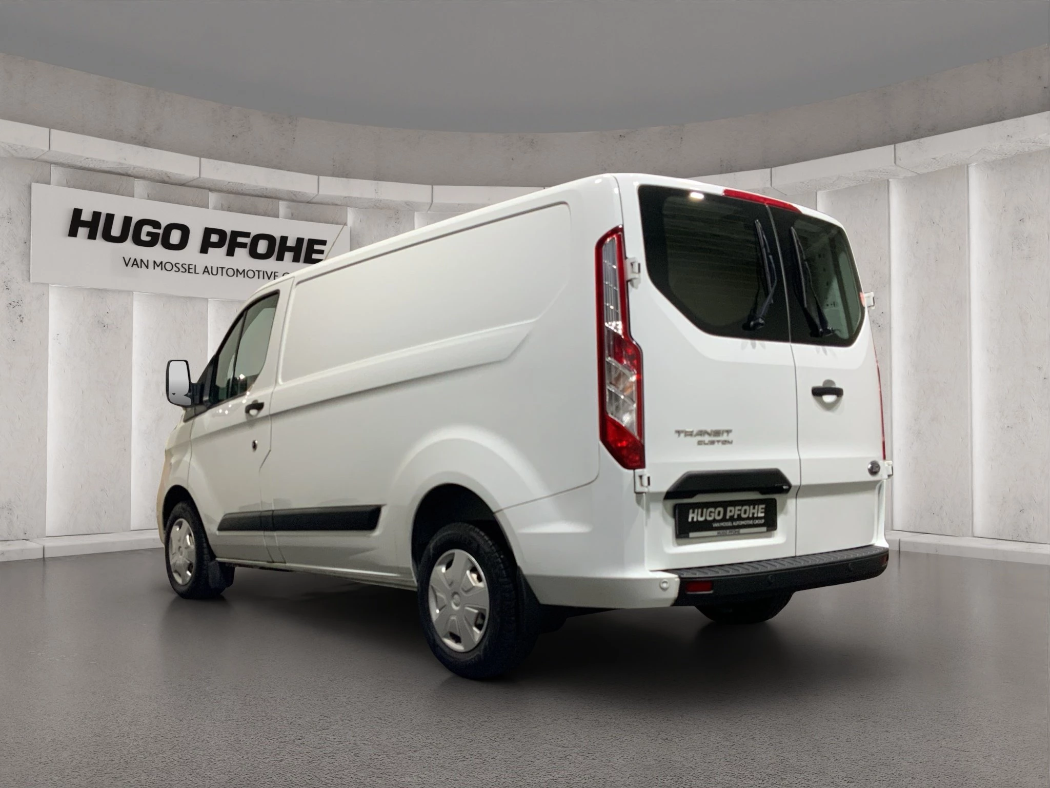 Ford-Transit Custom-image-2