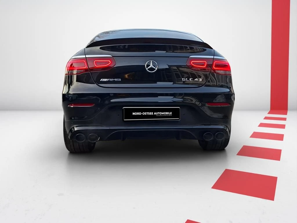 Mercedes-AMG-GLC 43 AMG-image-8