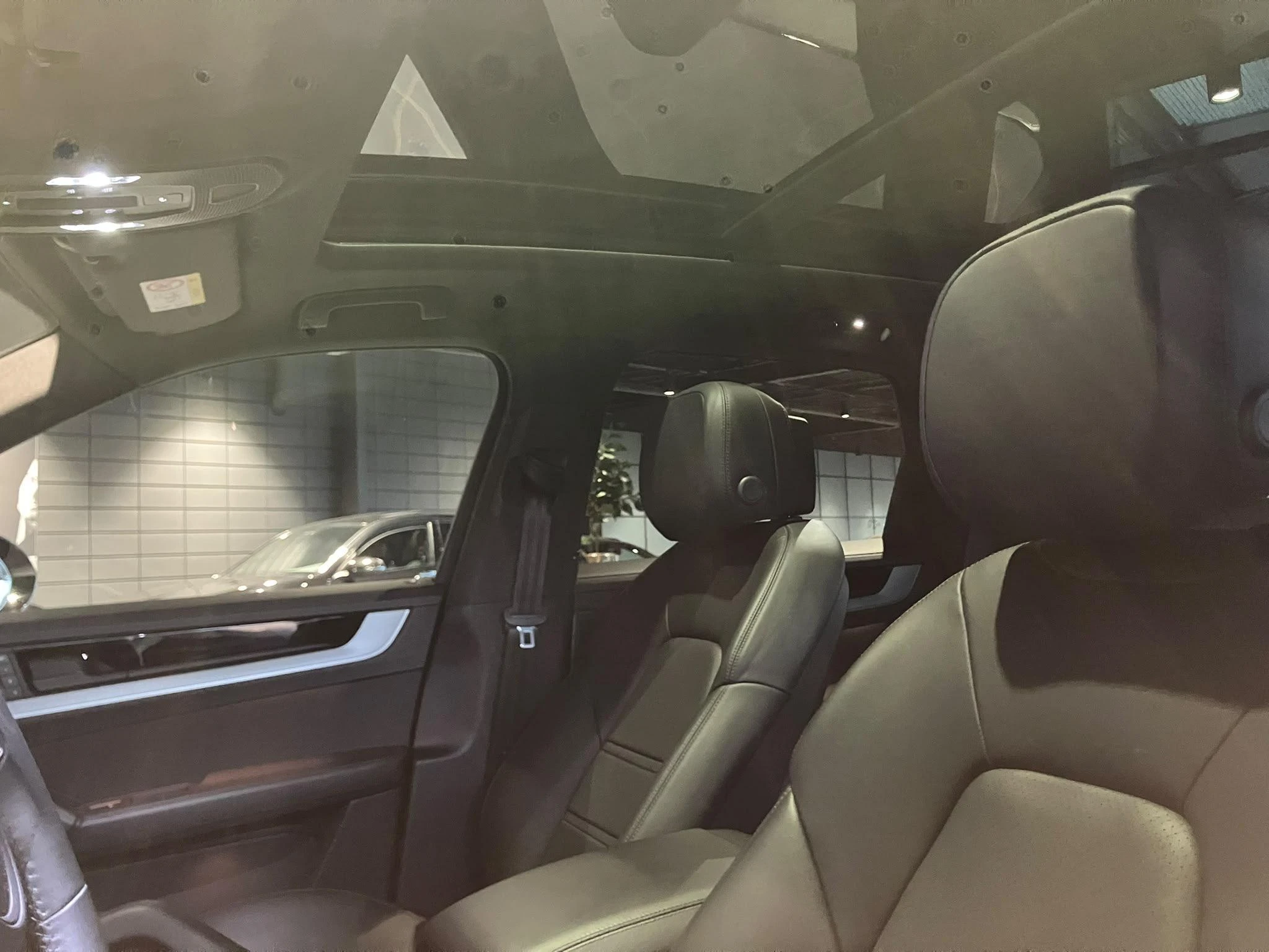 Porsche-Cayenne-image-15