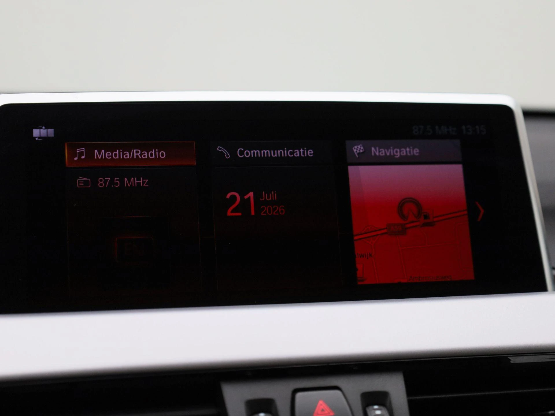 BMW X1 sDrive16dA (85 kW)